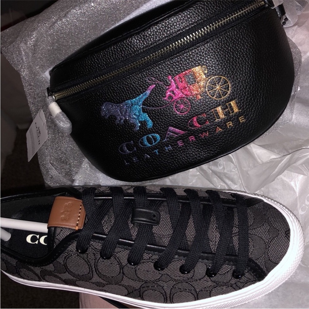 Fannypack/matching shoes